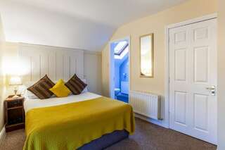 Отели типа «постель и завтрак» The Quayside B&B Дингл Двухместный номер Делюкс с 1 кроватью и видом на море-9
